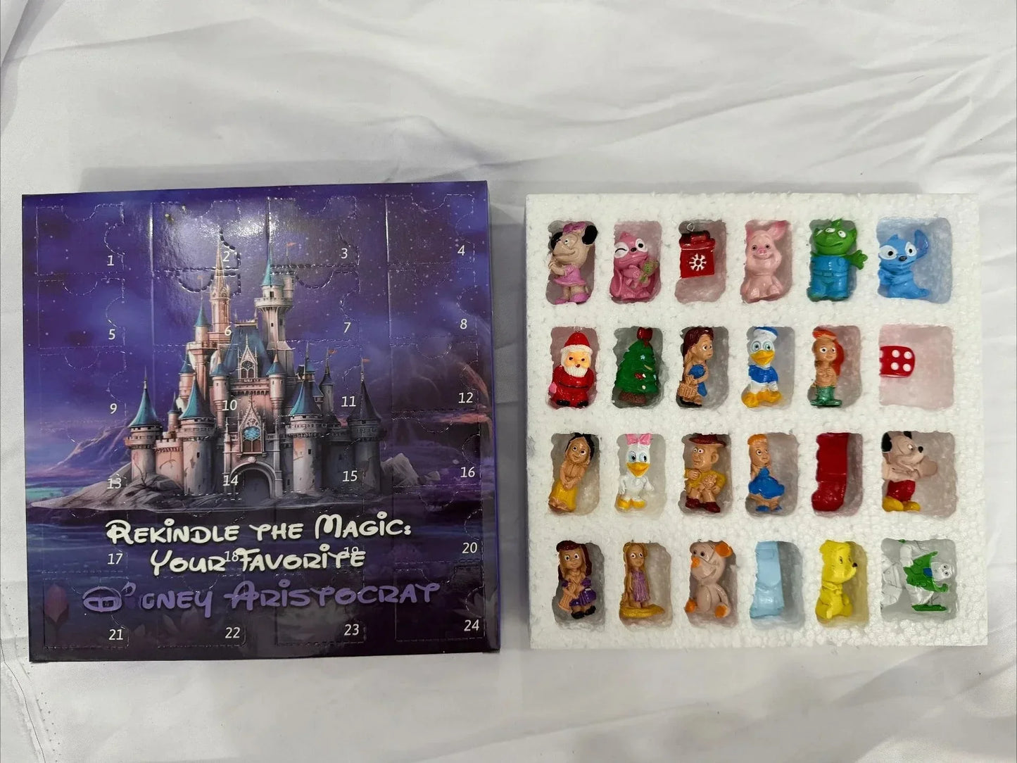 MINISO Calendrier de l’Avent Stitch avec Figurines Dessin Animé 2024