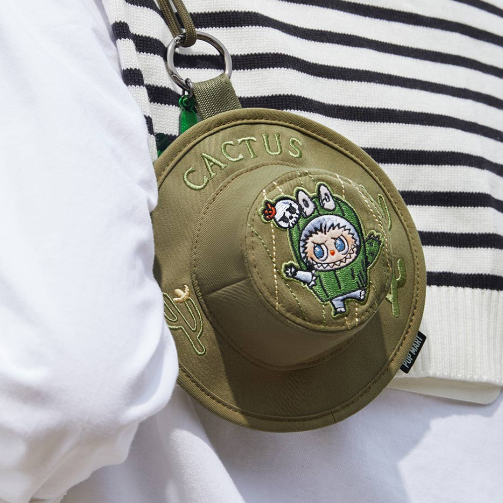 Bucket Hat Mini Bag THE MONSTERS Fall in Wild | Blind Box Pop Mart