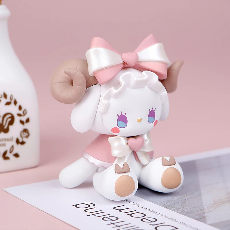 Secret Forest Figurines, Anime Emma, ​​Random Blind Box, Toys, Kawaii Action Figure, Desktop Model, Mystery Box, Gift, Doll Collection