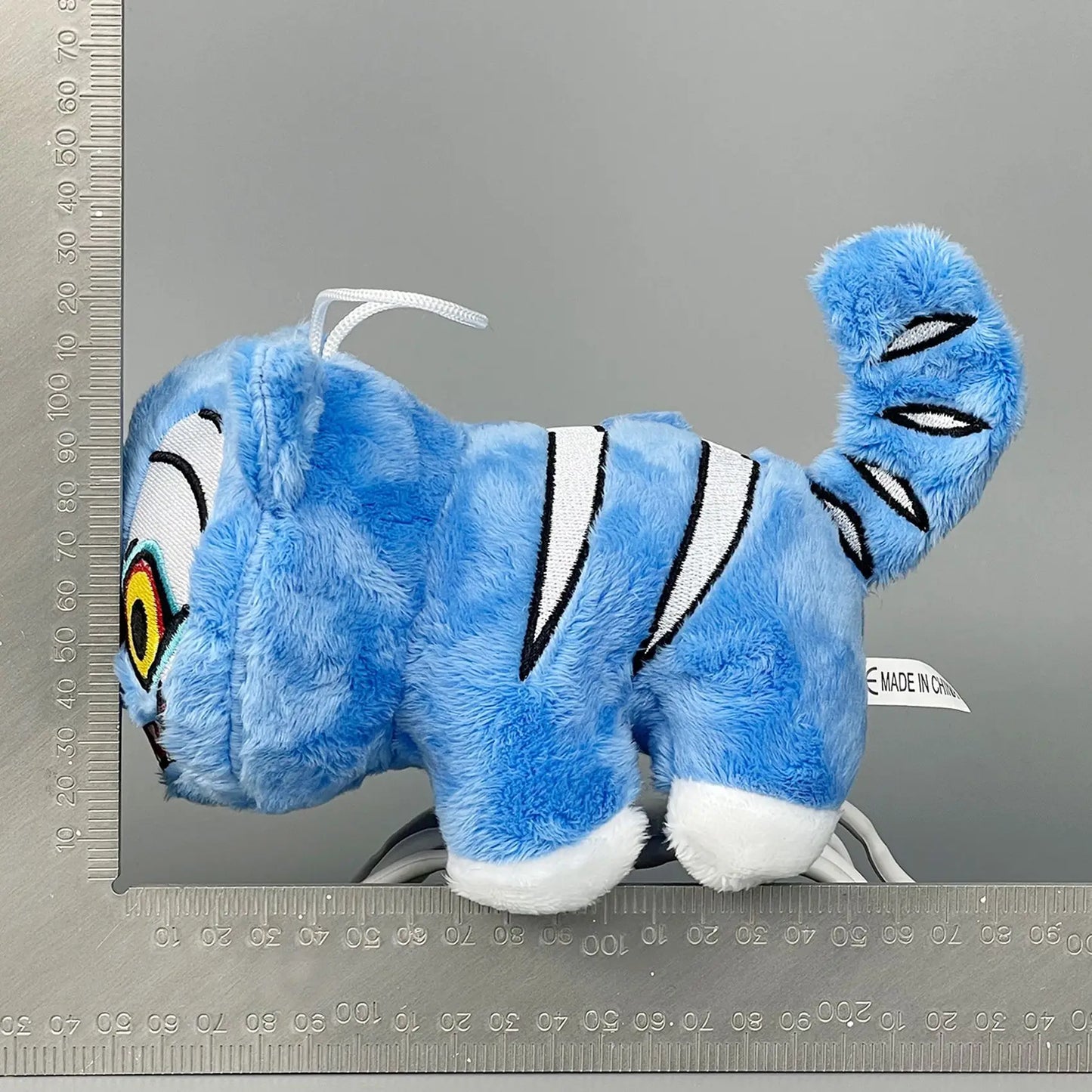 Nouveau Anime Kpop démons chasseurs en peluche mignon violet tigre noir chapeau pie monstre chasse fille groupe en peluche pour les Fans cadeaux