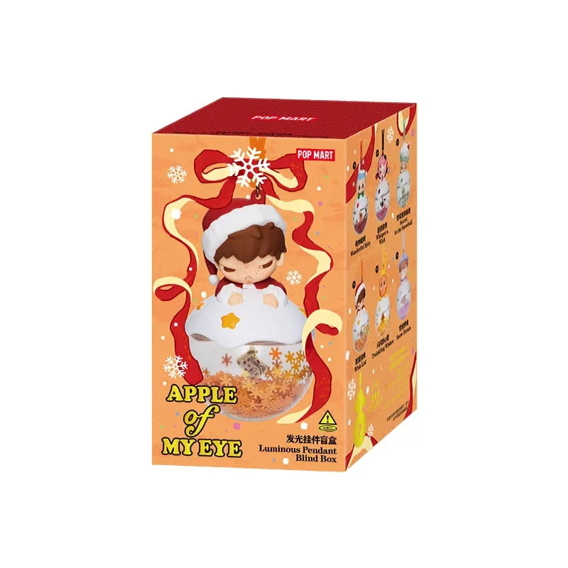 Pop Mart „Apple Of My Eye“ – Leuchtende Weihnachtsdekoration mit tiefrotem Band