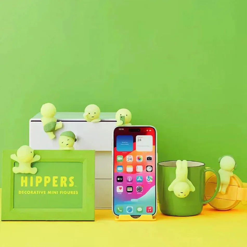 Yoga Room Series: Überraschungs-Geschenkbox mit Blind-Box-Figuren und mehreren nachtleuchtenden grünen Puppen als Deko-Spielzeug