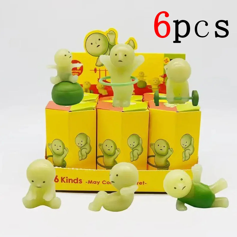 Yoga Room Series: Überraschungs-Geschenkbox mit Blind-Box-Figuren und mehreren nachtleuchtenden grünen Puppen als Deko-Spielzeug
