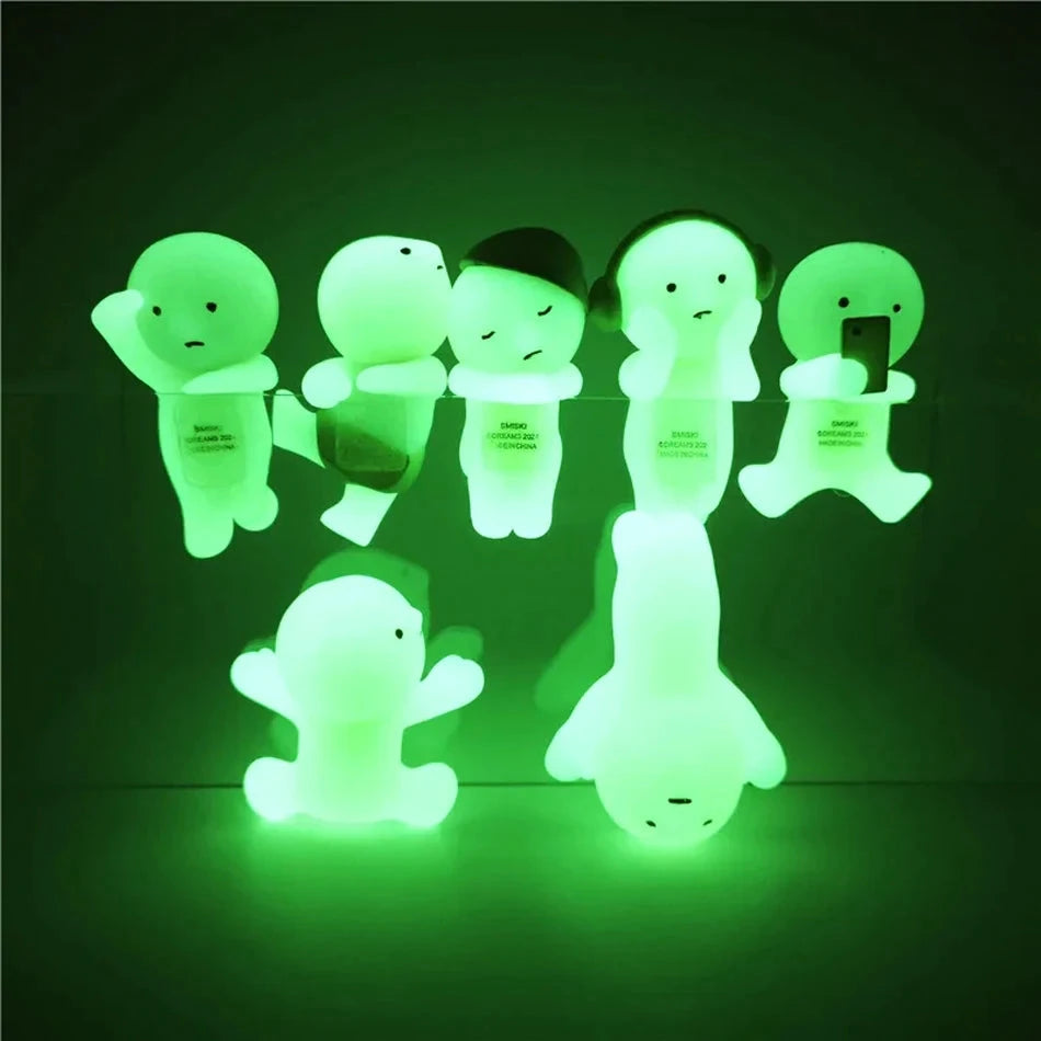 Smiski Figurine De Collection Lumineuse Blind Box Edition Limitee Pour Fans De Figurines Japonaises by Mon Labubu