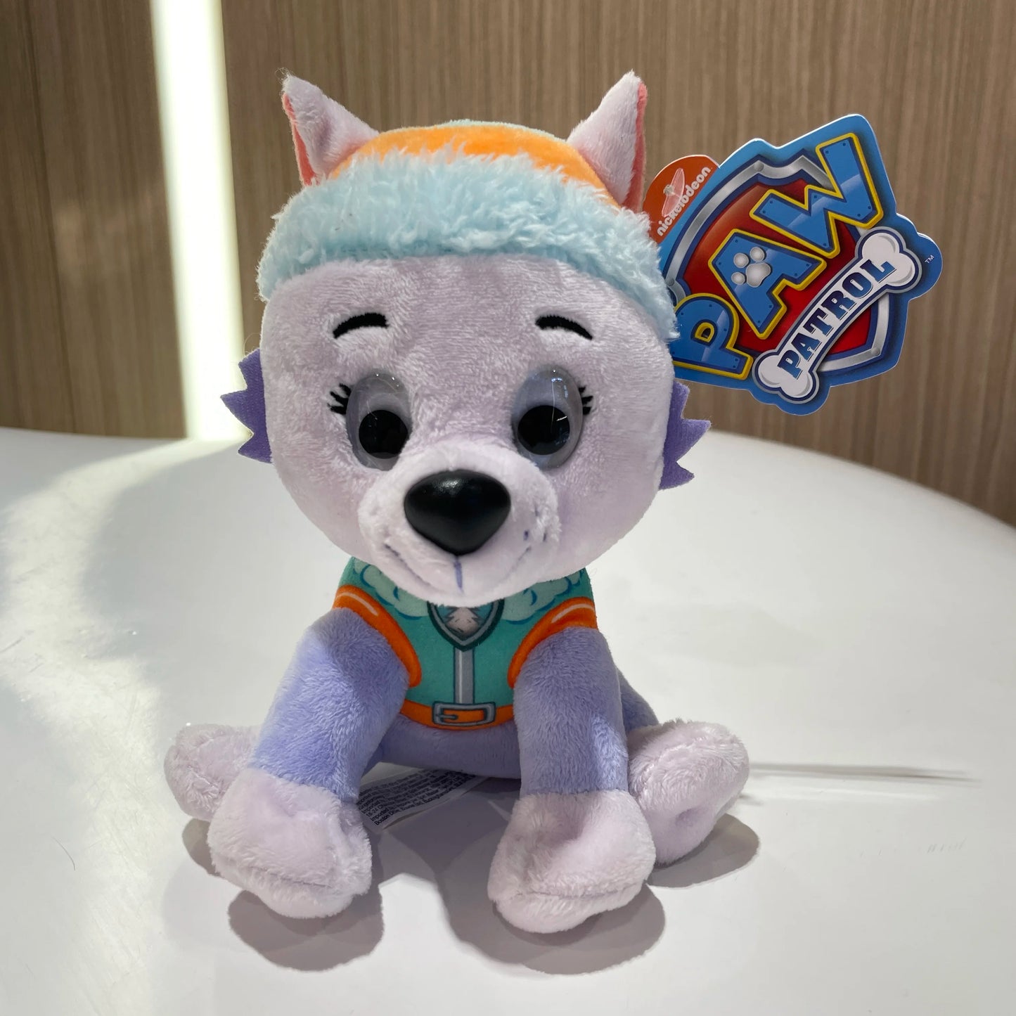 Original PAW Patrol Holiday Style Skye Chase Everest en écharpe et chapeau Jouet en peluche sous licence officielle pour les âges de 1 et plus de 6 pouces 15,2 cm