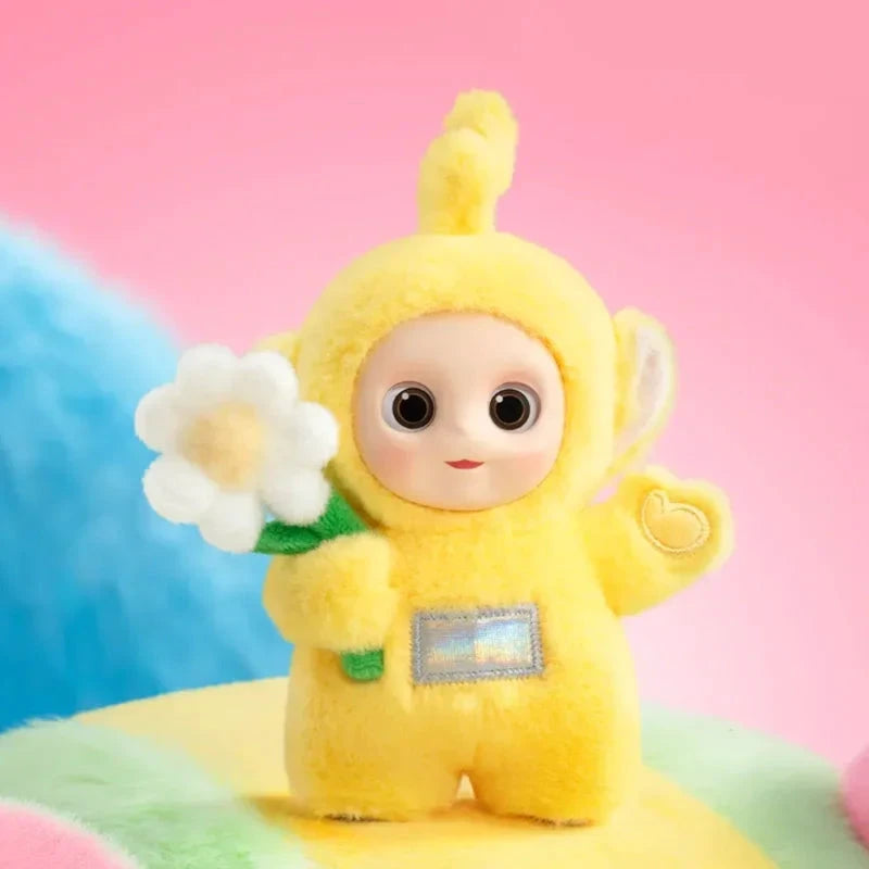 Pop Mart Teletubbies Say Hello Überraschungsbox mit Originalfiguren für den Schreibtisch